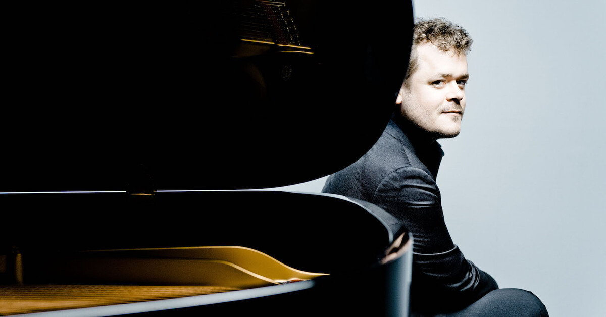 Benjamin Grosvenor Chichester Festival Theatre